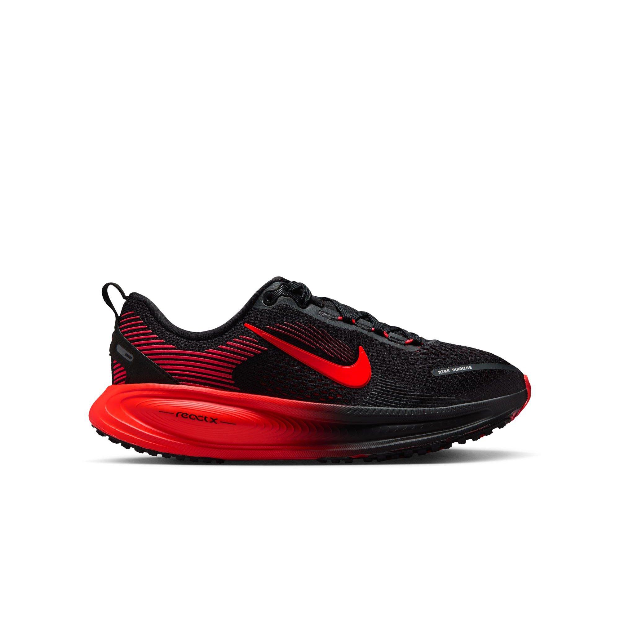 Nike Vomero 18 "Black/Bright Crimson/University Red" Grade School Boys' Running Shoe - BLACK/CRIMSON